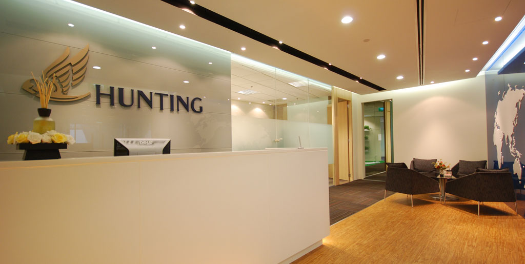 HUNTING OFFICE